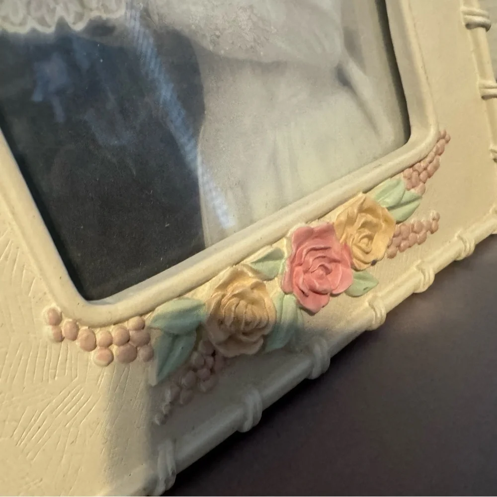 Vintage Wedding Picture Frame - Cream and Pink